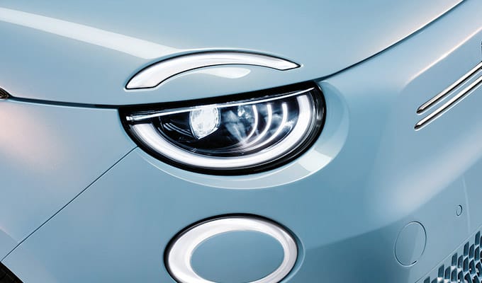 500e Detail 1